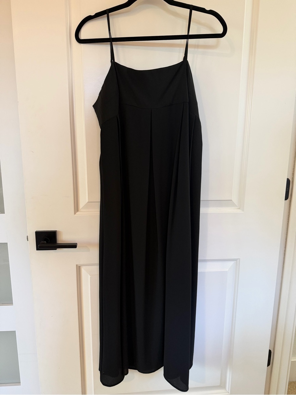 Who What Wear Spaghetti strap Dress with Subtle Pleat Detail M